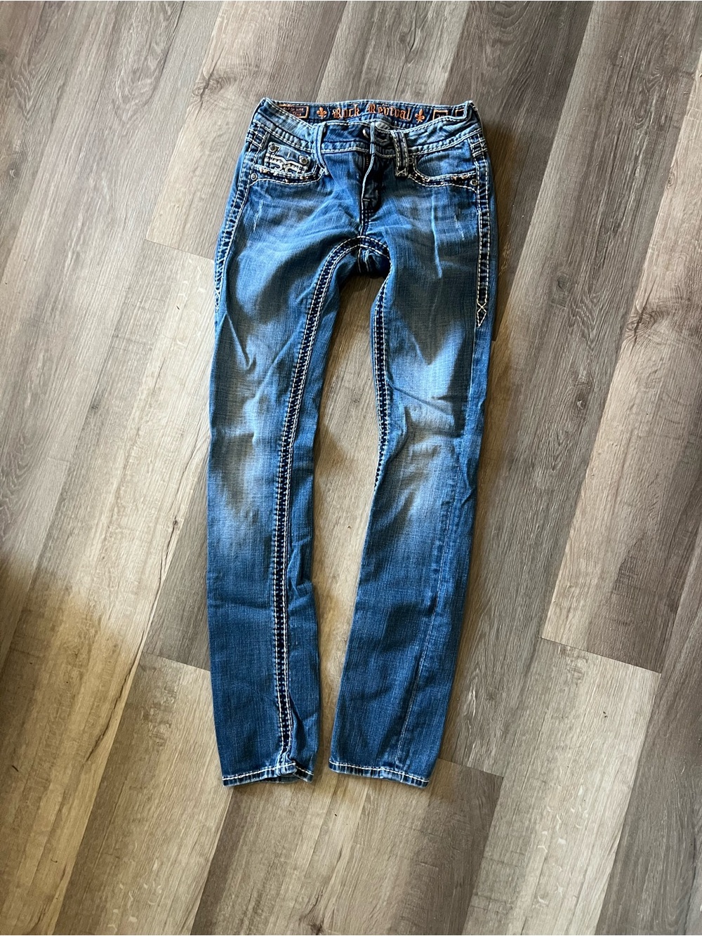 Rock Revival Women's Skinny Jeans in Distressed Medium Blue